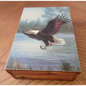 Vtg WoodBox Soaring Majestic Eagle M. Caroselli Hinged Storage Trinket Jewelry